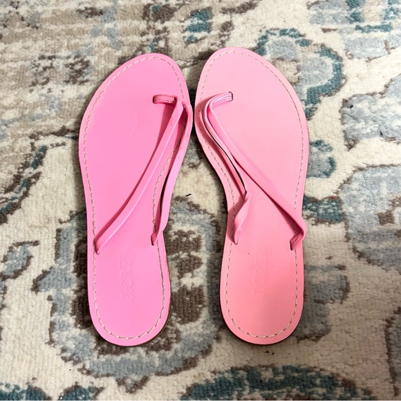 5/$15 MUST BUNDLE J. Crew Bright Pink Women's Sandals - Picture 1 of 6
